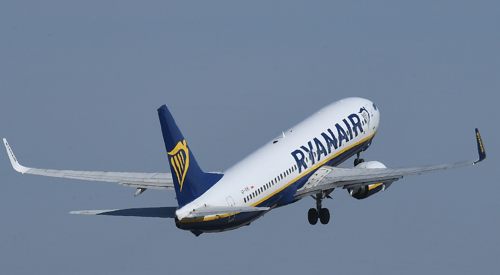 Ryanair adds Bari and Porto routes from Bodensee Airport Friedrichshafen in March 2027
