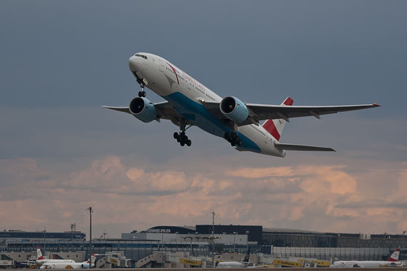 Strahlenmessungen nach Japan-Flügen auch bei Austrian - Foto: Andreas Riedel