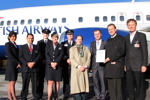 Award von British Airways an den Flughafen Salzburg - Foto: Flughafen Salzburg