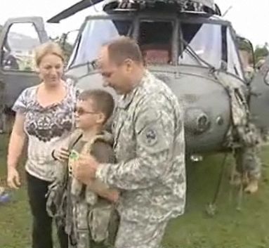 UH-60 Notlandung bei einer Schule auf Hawaii