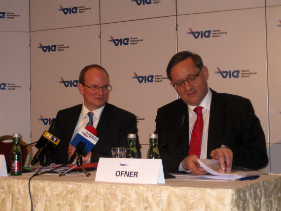 Flughafen Wien-Vorstand Julian Jäger und Günther Ofner - Foto: Austrian Wings Media Crew