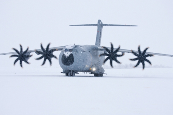 Grizzly 2 bei heftigem Schneetreiben in Kiruna - Foto: Airbus