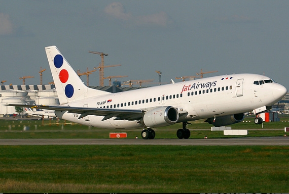 Boeing 737-300 der JAT beim Start - Foto: Konstantin von Wedelstädt