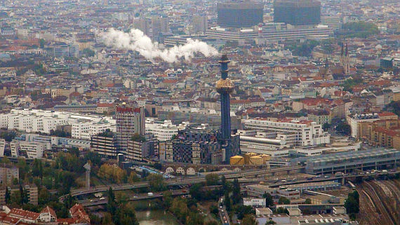 Trotz herbstlich-unfreundlichen Wetters bietet sich ein guter Ausblick auf Wien...