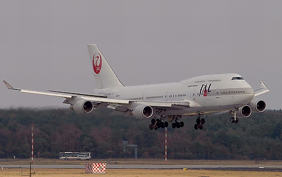 41 Jahre lang flog der Jumbo für Japan Airlines; mit der Ausmusterung der letzten beiden Maschinen dieses Typs ging eine Ära zu Ende - Foto: Konstantin von Wedelstädt
