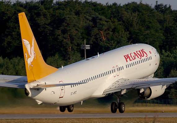 Boeing 737 der Pegasus beim Start - Foto: Konstantin von Wedelstädt