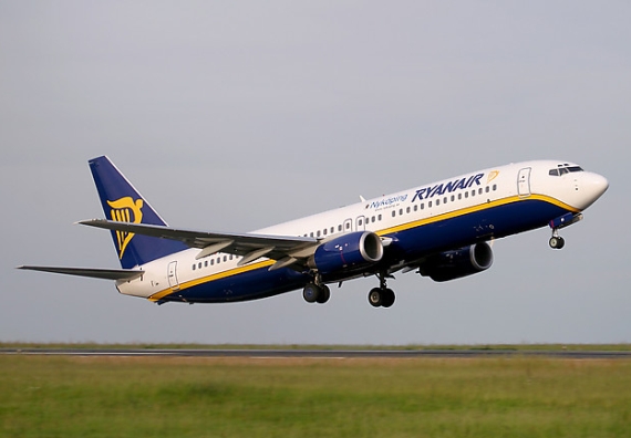 Boeing 737-800 der Ryanair beim Start - Foto: Konstantin von Wedelstädt