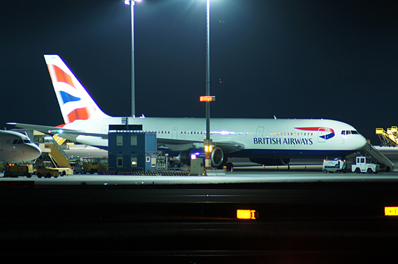 Die Boeing 767-300 der British Airways, die sich momentan in Wien befindet - Foto: Mario Schmidt