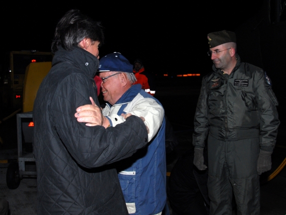 Die Erleichterung darüber, wieder in Sicherheit zu sein, war unendlich groß - Foto: Austrian Wings Media Crew