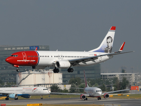 Boeing 737-800 von Norwegian im Anflug auf Wien - Foto: P. Radosta / Austrian Wings