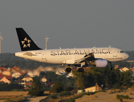 Brussels A319 in Star Alliance Farben Brussels A319 in Star Alliance Farben