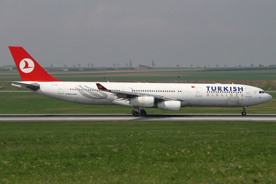 Turkish Airlines Airbus A340-300 - Foto: R. Reiner