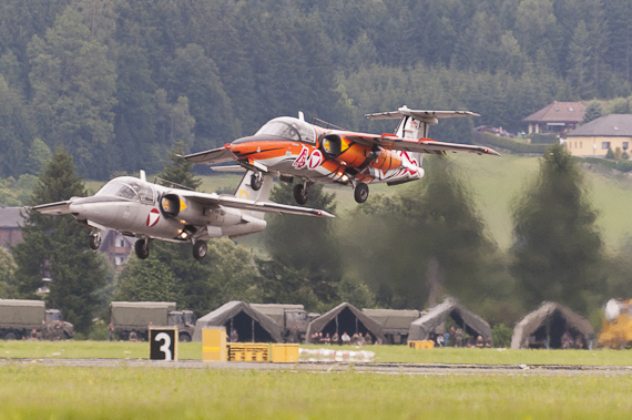 Formationsstart von zwei Saab 105 des Bundesheeres - Foto: Markus Dobrozemsky