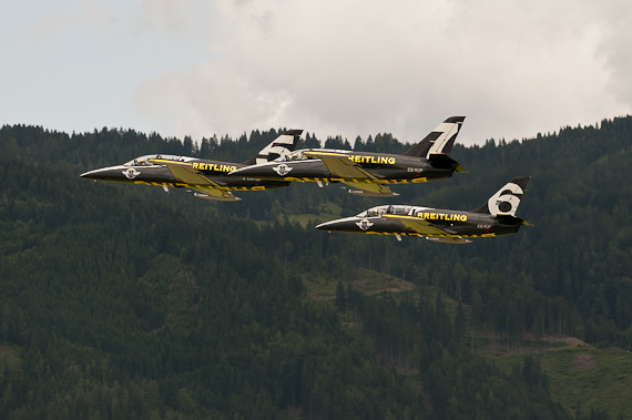 L-39 des Breitling Aerobatic Team im Flug - Foto: Markus Dobrozemsky